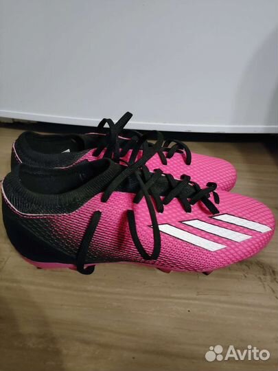 Футбольные бутсы adidas x