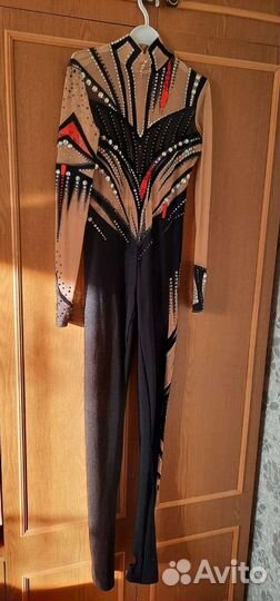 Комбинезон для художественной гимнастики