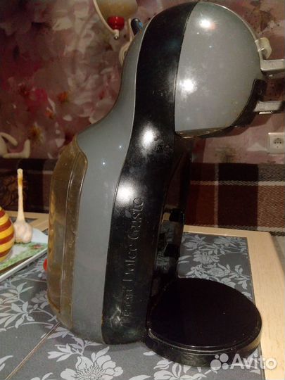 Капсульная кофе машина dolce gusto