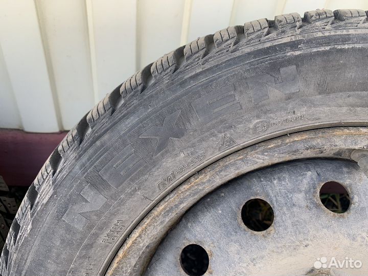 Зимняя резина с дисками на golf 5 r16