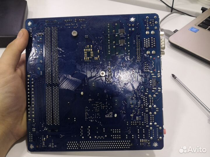 Материнская плата с процессором