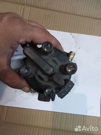 Трамблер Mazda 323 BA B3