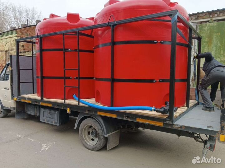 Ёмкость пластиковая в обрешетке