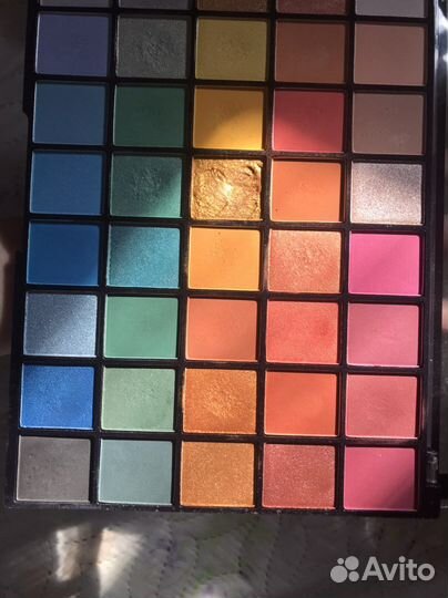 Тени Revolution maxi reloaded palette