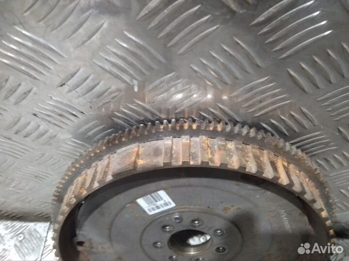 Маховик Duster (12) / Terrano (14) 2.0 АКПП F4R б\