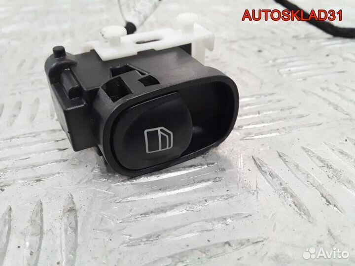 Кнопка стеклоподъемника Mercedes W203 A2038200210