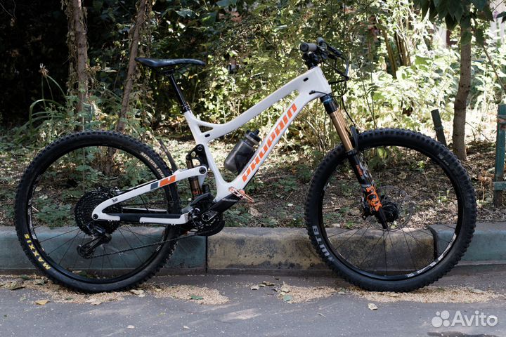 Велосипед Propain Tyee CF 27.5 (2019)