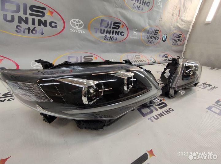 Фары Toyota Corolla 150 06-13г