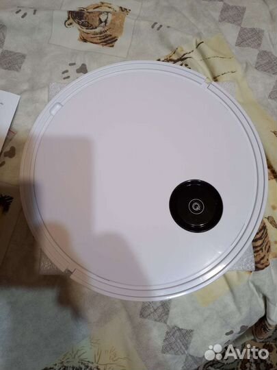 Продам новый робот пылесос
