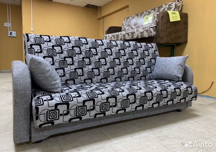 Диван книжка