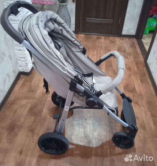 Прогулочная коляска Costa