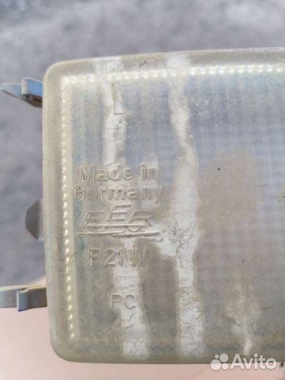 Поворотник volkswagen golf 3