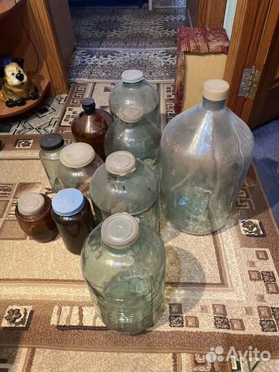 Стеклянные бутыли (бочки)