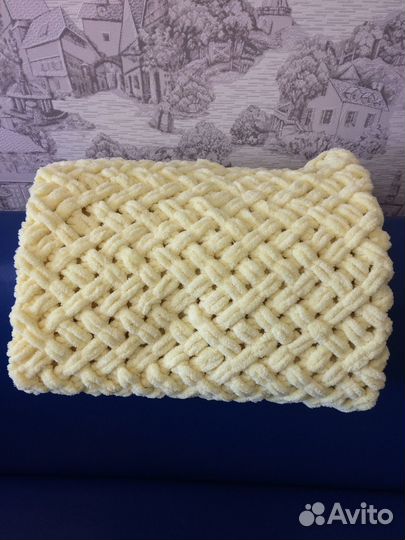 Плед детский вязаный