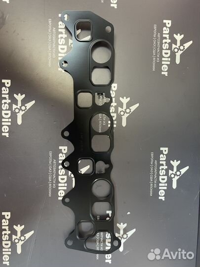 Прокладка впускного коллектора A6421410580 MB