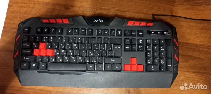 Игровая клавиатура с подсветкой