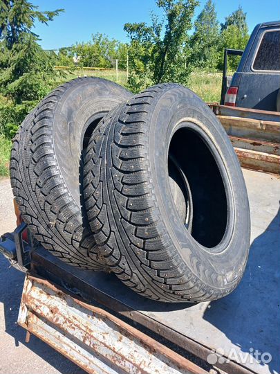 Nokian Tyres Hakkapeliitta 5 65/15.5 R17 35B