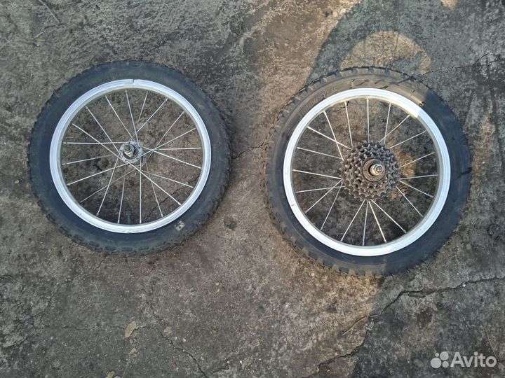 Калёса для велика (162.125) hindlistan