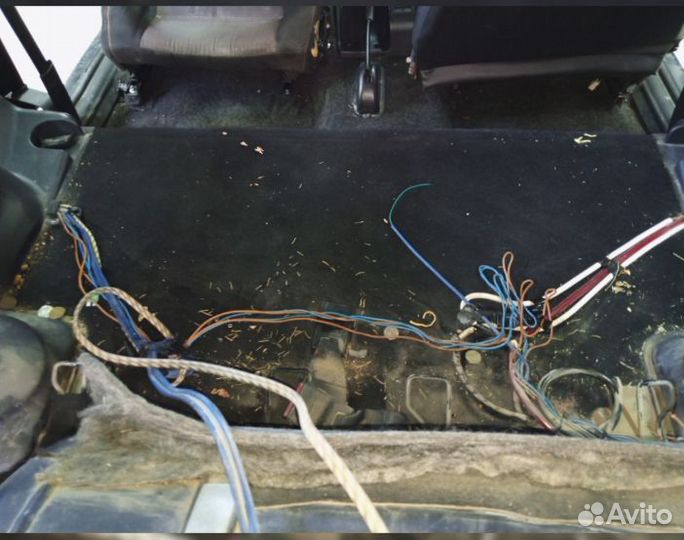 Профессиональная химчистка авто