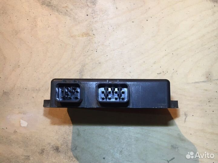 Коммутатор блок управления Yamaha fz400