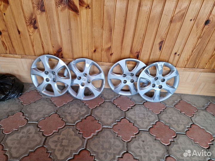 Колпаки на hyundai solaris