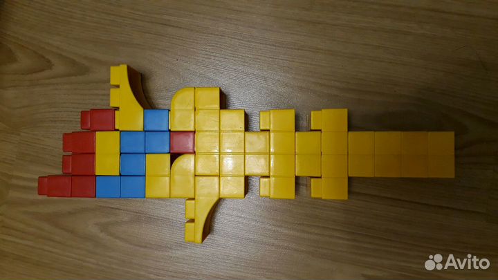 Конструктор Бауэр и полесье. Много