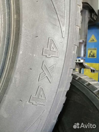 Aderenza AT Trak 245/70 R16