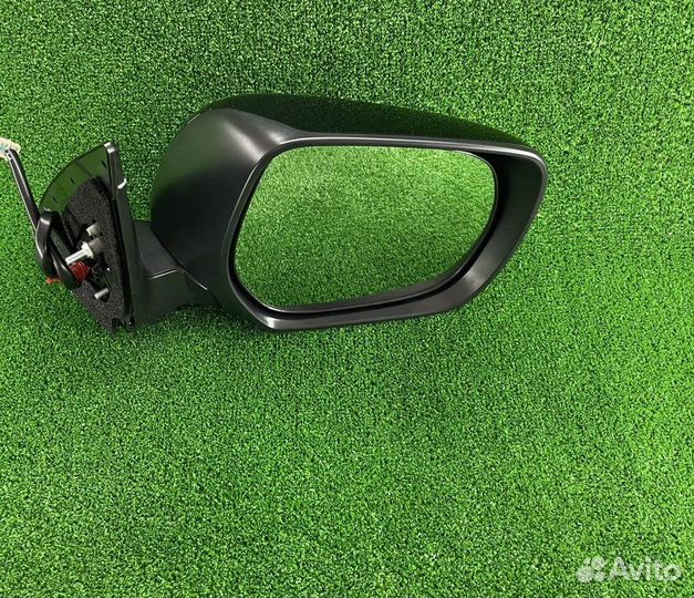 Зеркало правое Лэнд Крузер Прадо