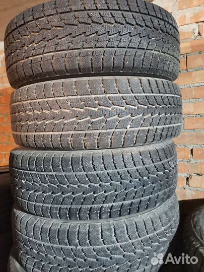 Michelin Latitude X-Ice North 3 205/55 R16 94T