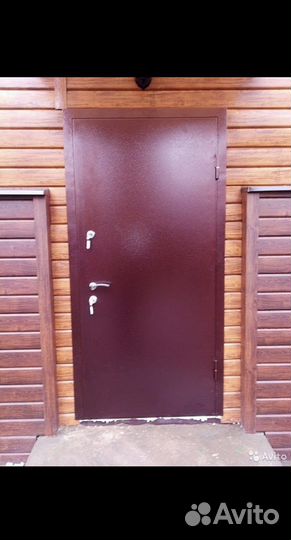 Входная дверь