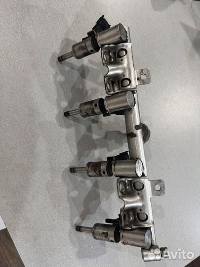 Топл.рампа с форсунками 0261500494 на двиг. n13b16