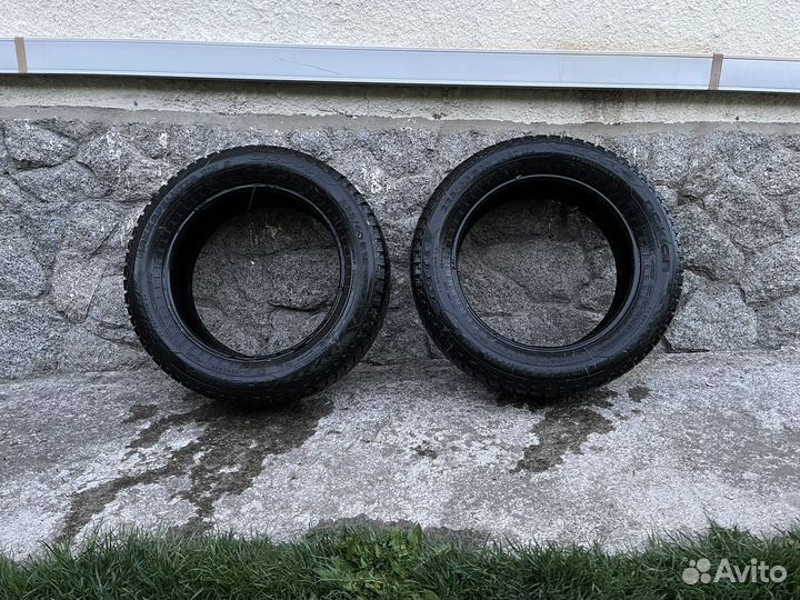 Nokian Tyres Hakkapeliitta 5 SUV 225/60 R18 104T