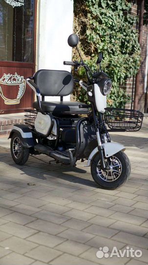 Электрический скутер Trike