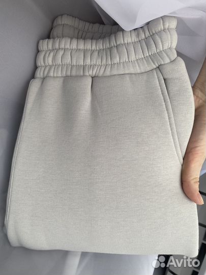 Комтюм женский 42-44 размер
