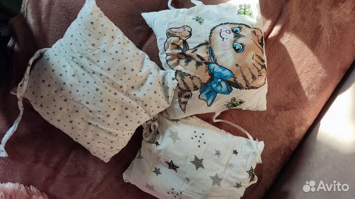 Подушки-бортики для детской кроватки