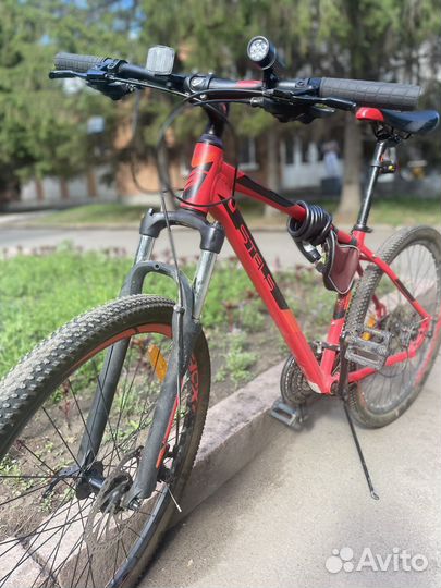 Как новый аллюминевый велосипед stels 740