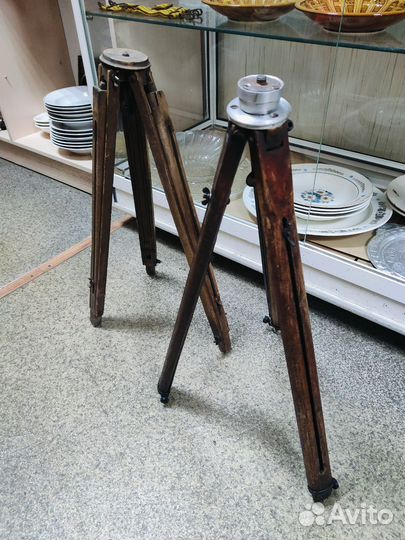 Треноги для фотоаппаратов старинные. Одним лотом