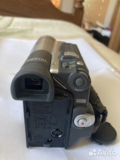 Видеокамера Panasonic NV-DS65