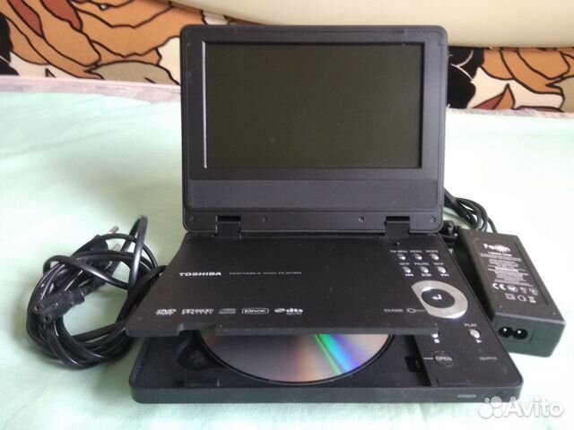Портативный двд плеер Toshiba 7