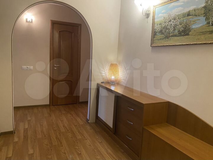 2-к. квартира, 72,4 м², 10/10 эт.