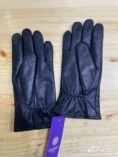 Кожаные перчатки