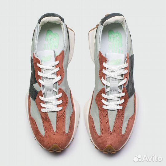 New Balance 327 Brown / Grey