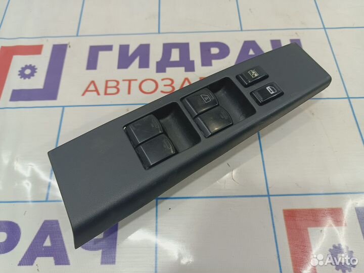Блок управления стеклоподъемниками Nissan Teana (J