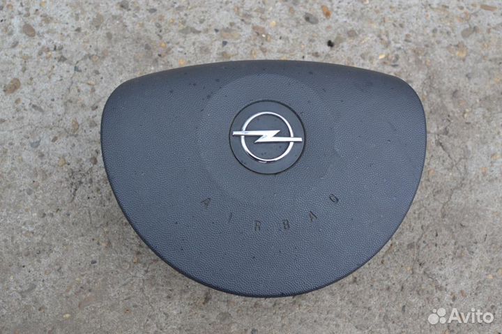Подушка безопасности в рулевое колесо opel Corsa c