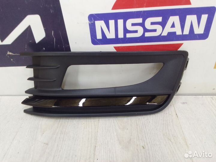 Оправа накладка птф туманки Volkswagen polo 5 Лев