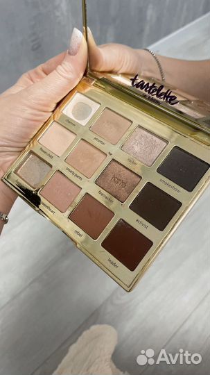 Палетка tarte in bloom