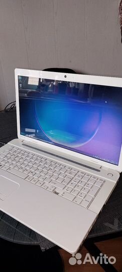 Ноутбук toshiba