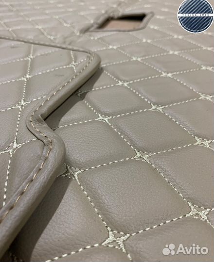 Ковры багажника Lexus LX570