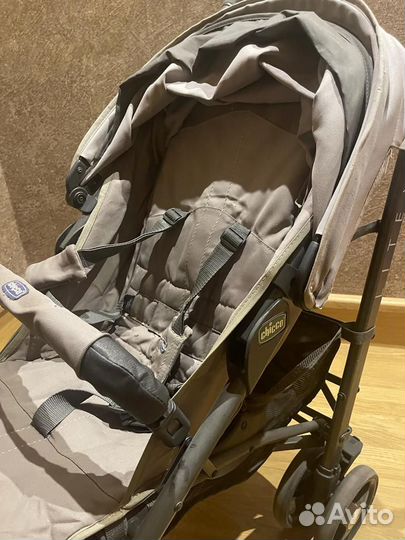 Коляска прогулочная chicco lite way