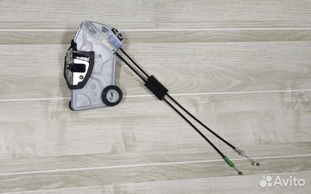 RAV4 -5 Замок двери передний правый Оригинал 19-23